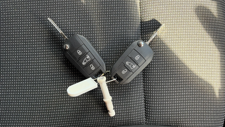 Vauxhall Combo Cargo Combo Xl Diesel 1.5 Turbo D 100ps Pro H1 Van